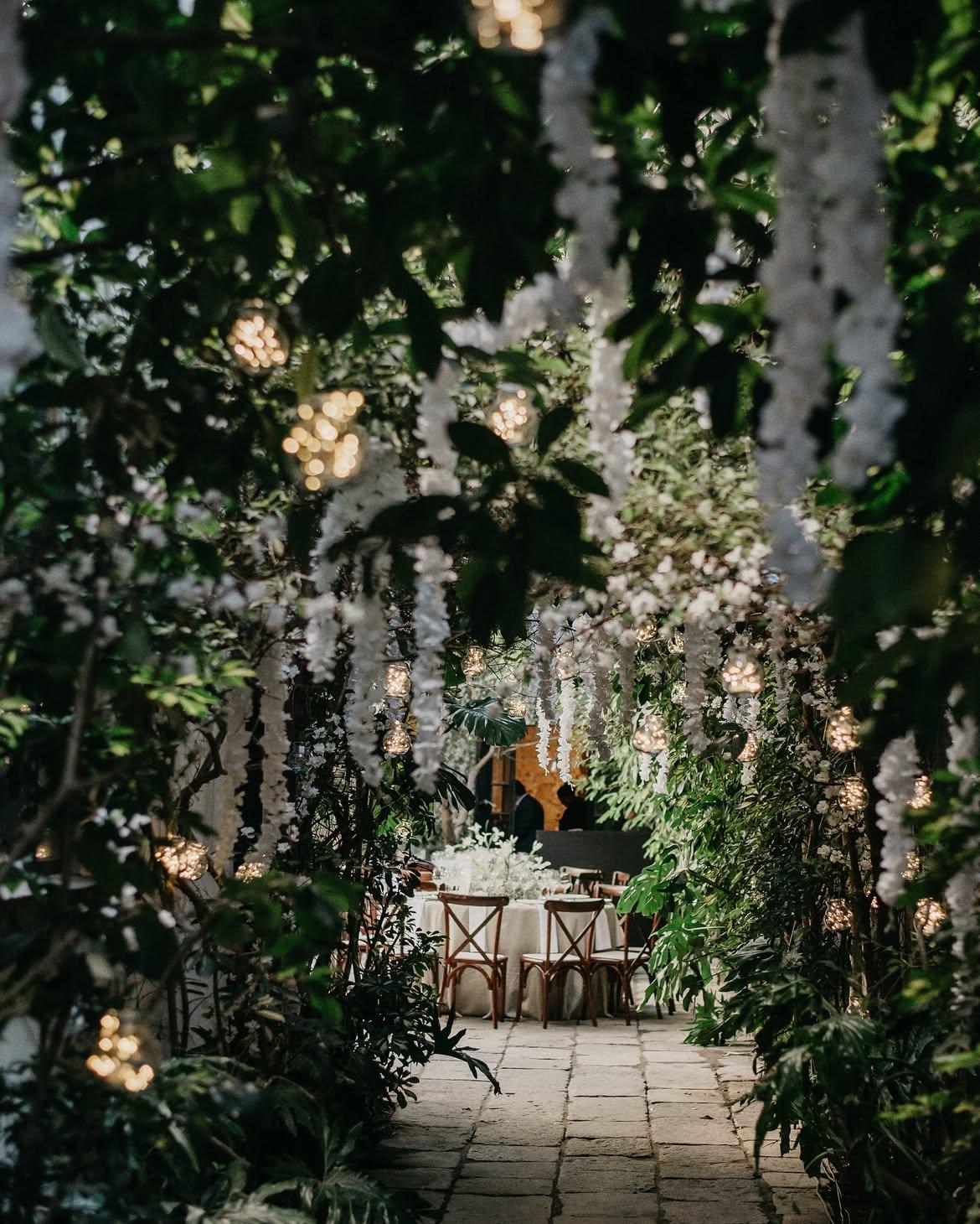 Flor de Lima Boutique: Floral Artistry That Speaks for You